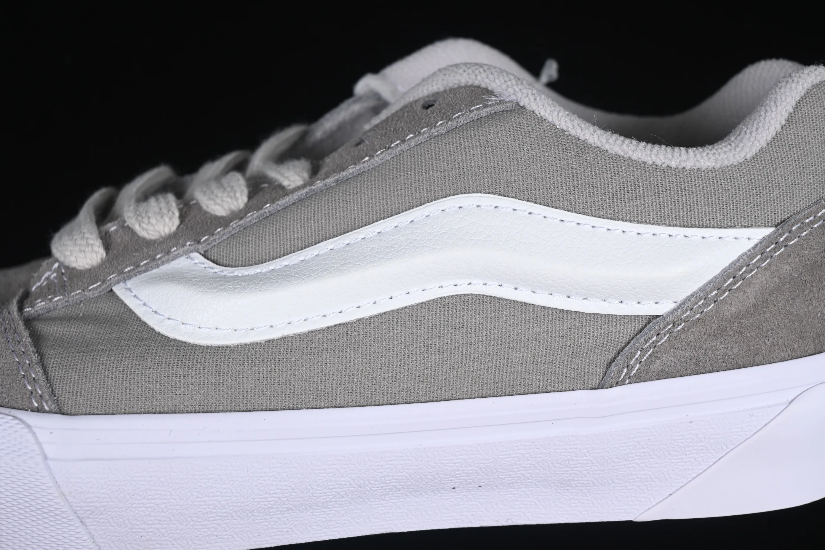 All categories Vans Vans series Vans Low Vans low-top Vans Knu Skool Vans low-top retro casual fat bread shoes VN000CS0BGG